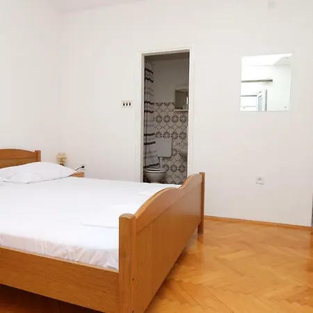 Appartement Dinka *